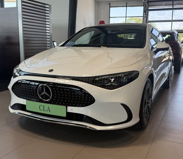 MERCEDES-BENZ CLA 200 EQ