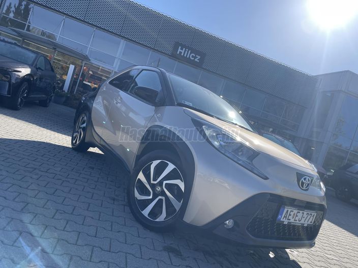 TOYOTA AYGO X 1.0 VVT-i Style Tech