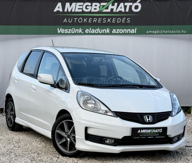 HONDA JAZZ 1.4 S