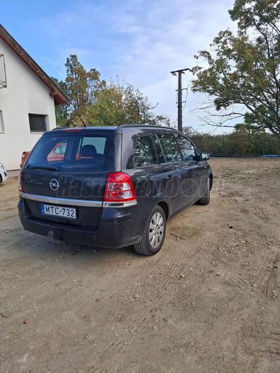 OPEL ZAFIRA B 1.8 Enjoy