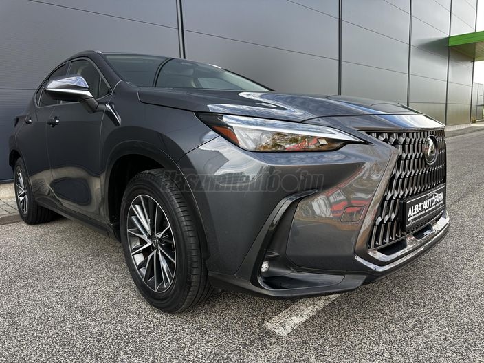 LEXUS NX 350h Prestige Top CVT