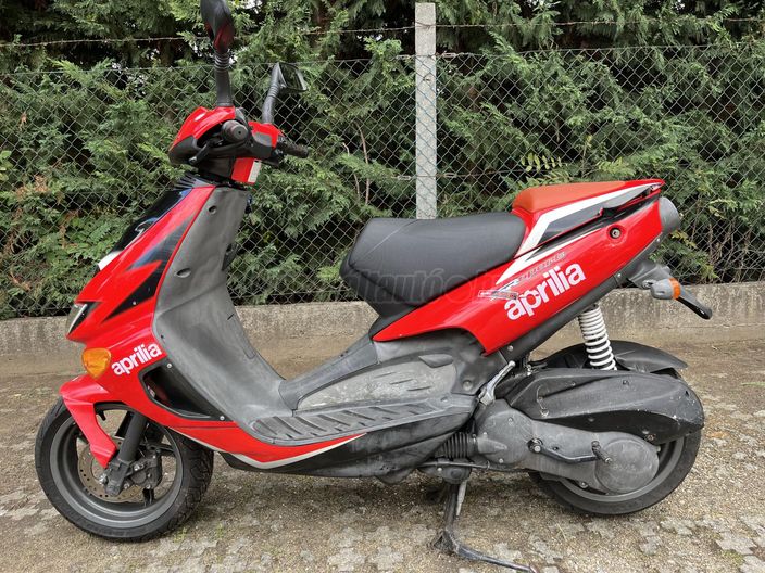 APRILIA SR 125