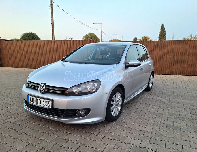 VOLKSWAGEN GOLF VI 1.6 TDi Comfortline