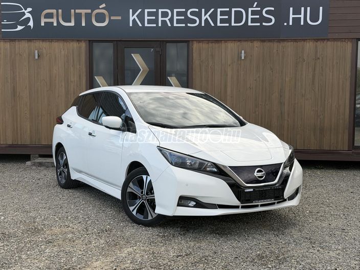 NISSAN LEAF N-Connecta 40kWh (Automata)