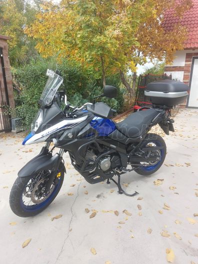 SUZUKI DL 650