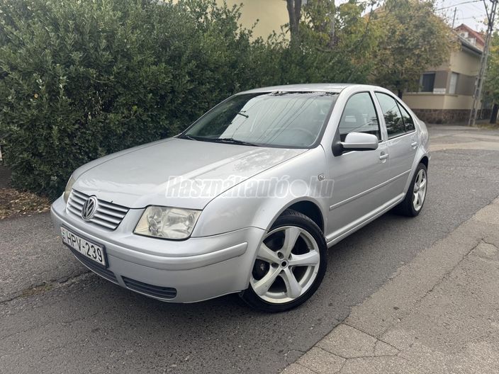 VOLKSWAGEN BORA 1.9 PD TDI Highline