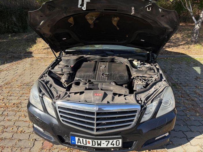 MERCEDES-BENZ E 200 CDI Avantgarde (Automata)