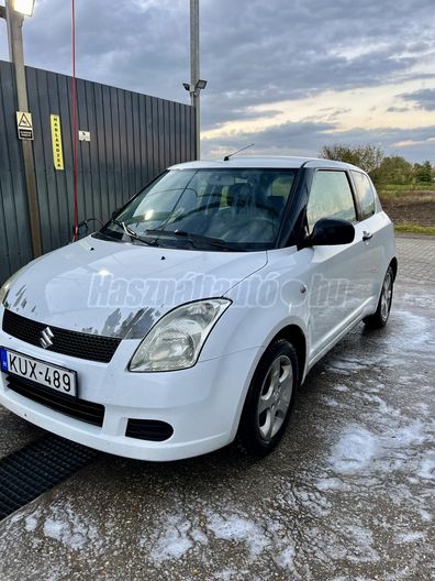 SUZUKI SWIFT 1.3 GC AC