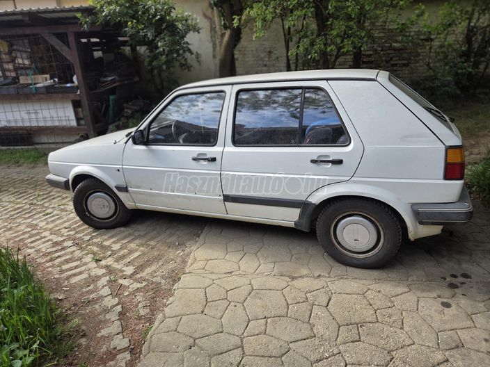 VOLKSWAGEN GOLF II