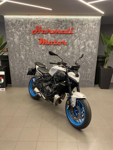 YAMAHA MT-07