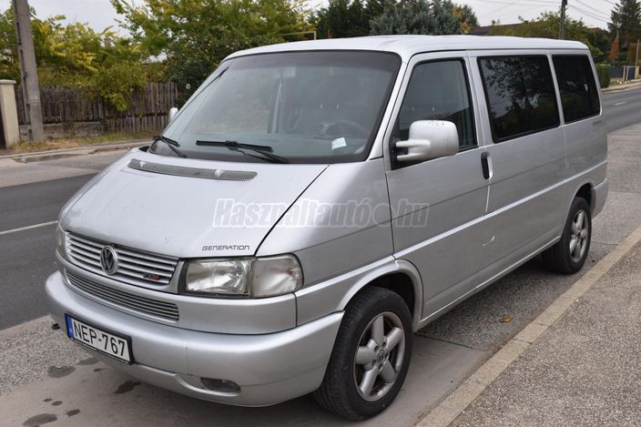 VOLKSWAGEN MULTIVAN