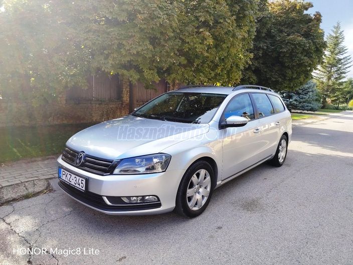 VOLKSWAGEN PASSAT Variant 1.6 CR TDI Trendline BMT