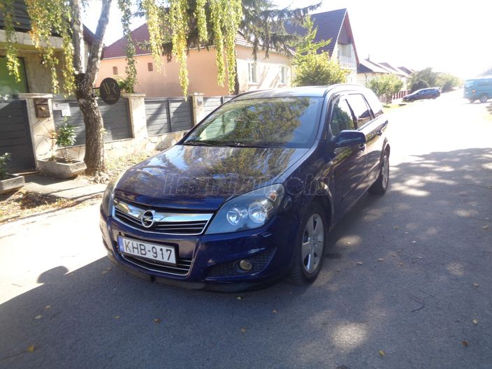 OPEL ASTRA H Caravan 1.7 CDTI Enjoy