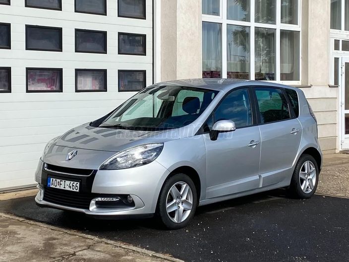 RENAULT SCENIC Scénic 1.5 dCi Dynamique