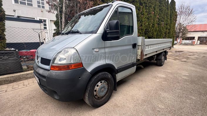 RENAULT MASTER 2.5 dCi L3H2 Komfort