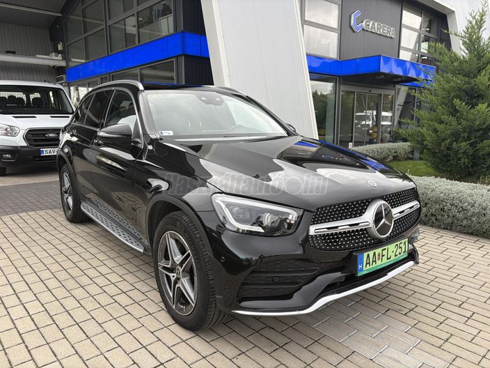 MERCEDES-BENZ GLC 300 de 4Matic 9G-TRONIC Plug-in hybrid