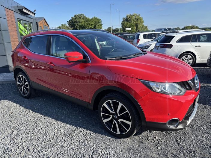 NISSAN QASHQAI 1.6 dCi Tekna Xtronic
