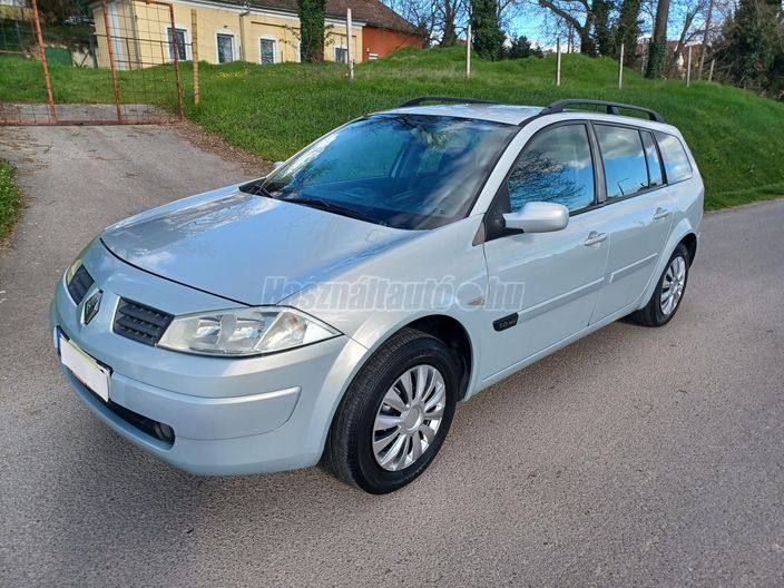 RENAULT MEGANE Grandtour 1.6 Azure