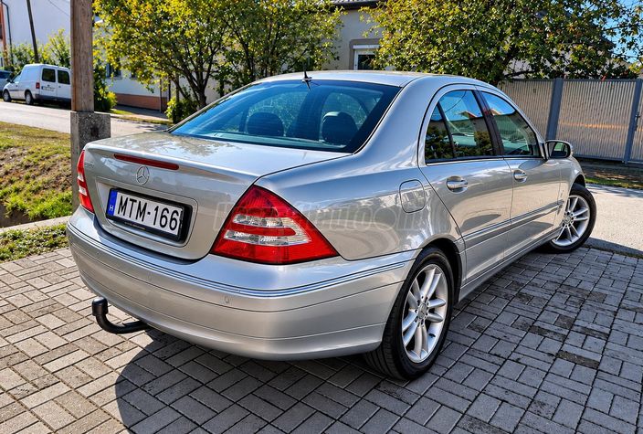 MERCEDES-BENZ C 220 CDI Elegance (Automata)