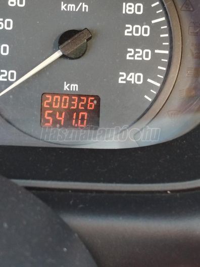 RENAULT MEGANE 1.4 16V Alize