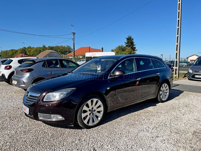OPEL INSIGNIA Sports Tourer 2.8 V6 T Cosmo AWD (Automata)
