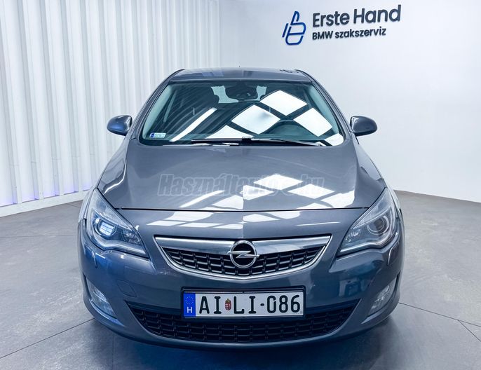 OPEL ASTRA J 2.0 CDTI Cosmo