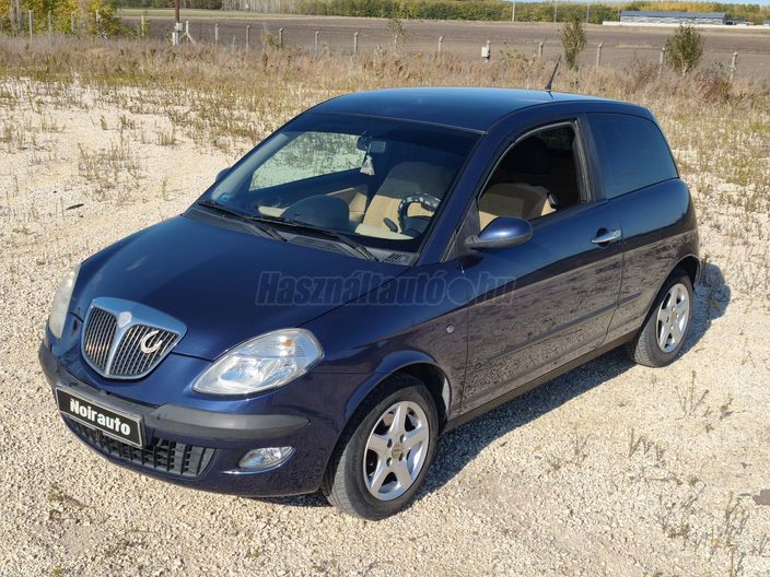 LANCIA YPSILON 1.2 16V Oro