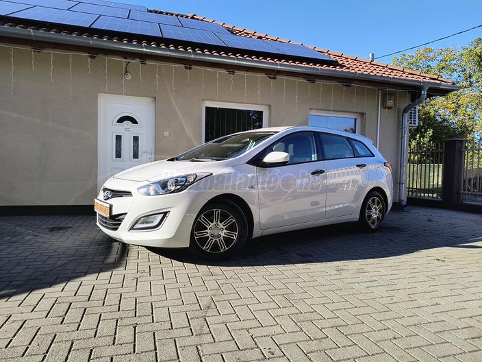 HYUNDAI I30 CW 1.4i Comfort