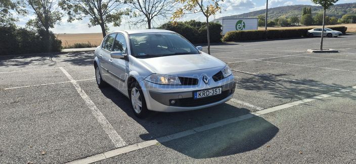 RENAULT MEGANE 1.6 Expression