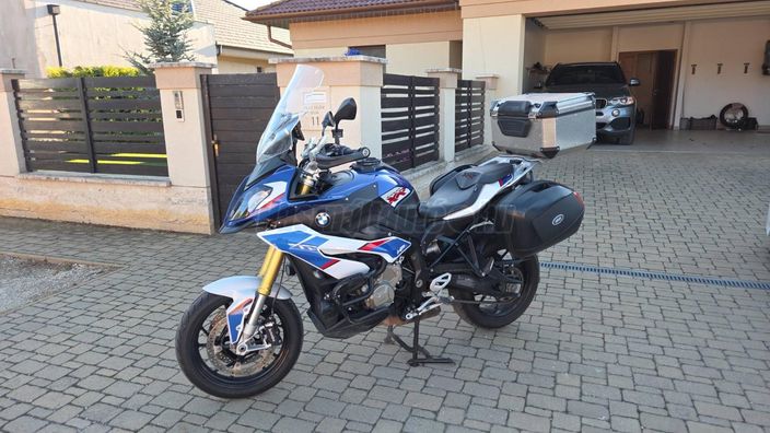 BMW S 1000 XR