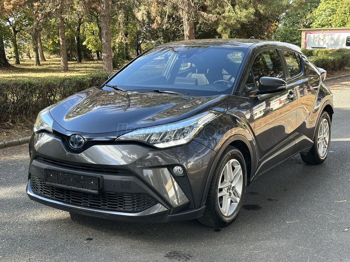 TOYOTA C-HR 1.8 Hybrid Executive e-CVT