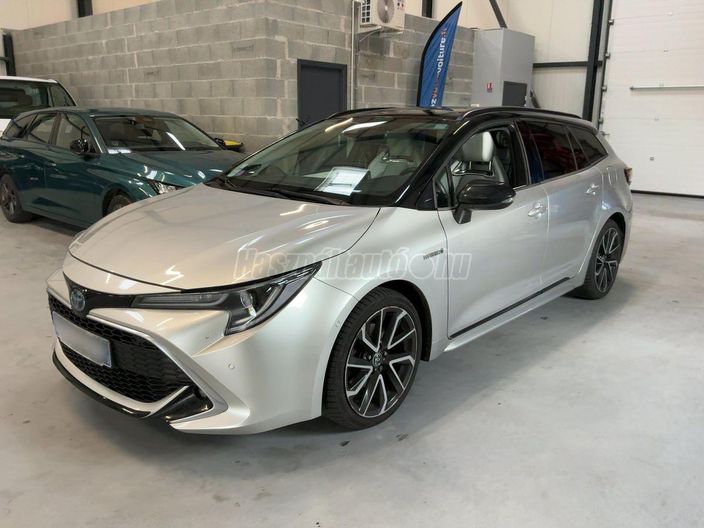TOYOTA COROLLA Touring Sports 2.0 Hybrid Selection e-CVT