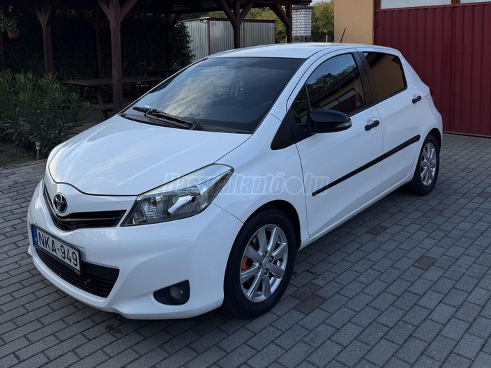 TOYOTA YARIS 1.4 D-4D