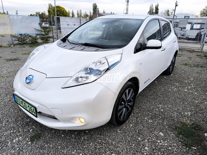NISSAN LEAF (Automata)