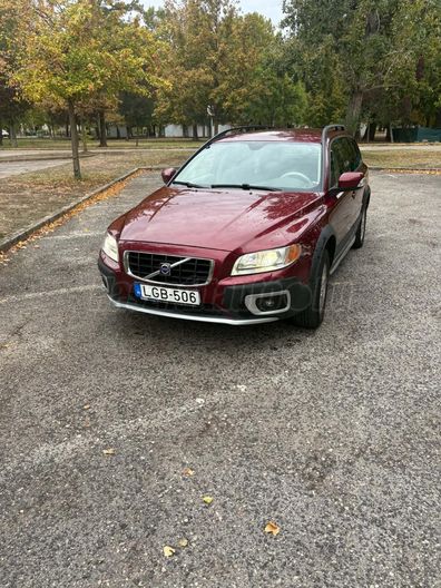 VOLVO XC70 2.4 D [D5] AWD Kinetic Geartronic