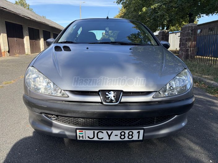 PEUGEOT 206 1.1 Profil