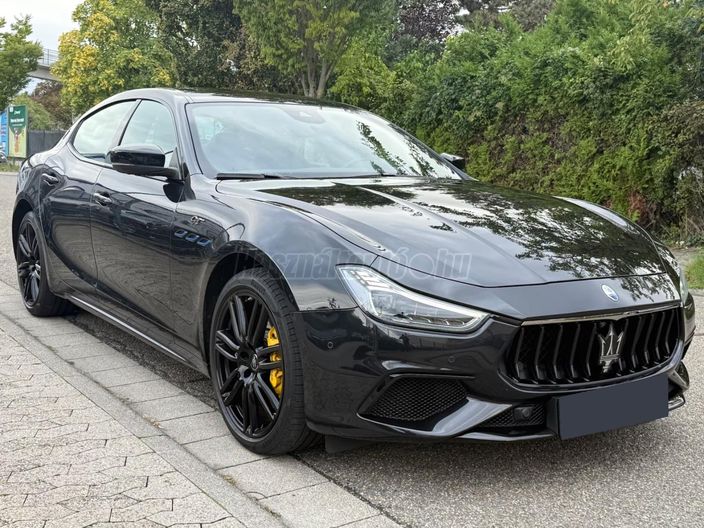 MASERATI GHIBLI 2.0 Hybrid GT (Automata)