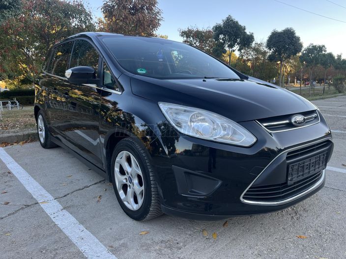 FORD C-MAX Grand 1.6 VCT Trend [7 személy]