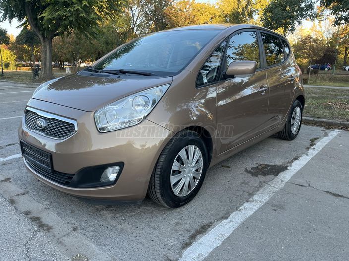 KIA VENGA 1.6 CRDi EX