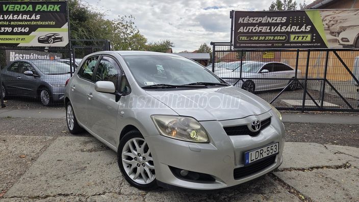 TOYOTA AURIS 2.2 D-4D Premium Active Plus