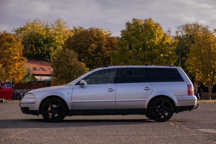 VOLKSWAGEN PASSAT V 2.5 V6 TDI Comfortline
