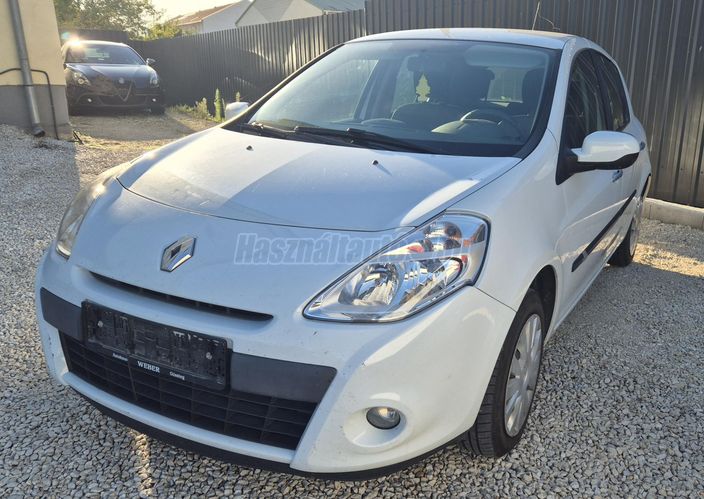 RENAULT CLIO 1.2 16V Expression