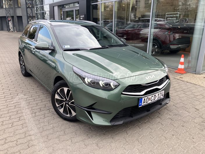 KIA CEE'D Ceed SW 1.5 T-GDI Gold