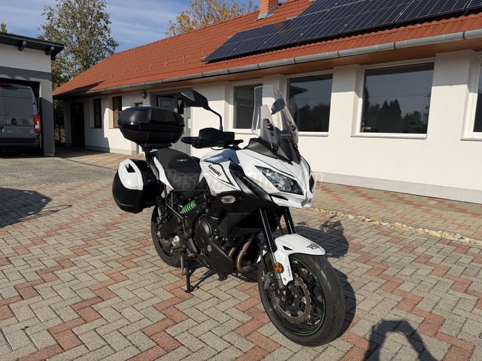 KAWASAKI VERSYS 650