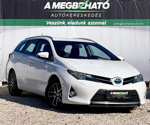 TOYOTA AURIS Touring Sports 1.8 HSD Lounge (Automata)