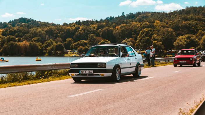 VOLKSWAGEN JETTA II 1.6 GTD