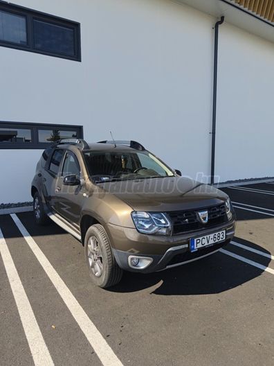 DACIA DUSTER 1.6 Black Shadow