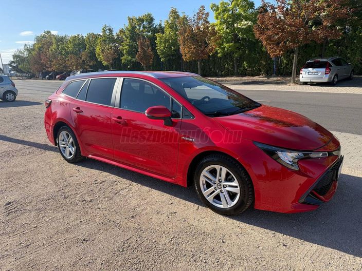 TOYOTA COROLLA Touring Sports 1.8 Hybrid Executive e-CVT
