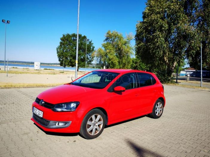 VOLKSWAGEN POLO 1.2 105 TSI Highline DSG