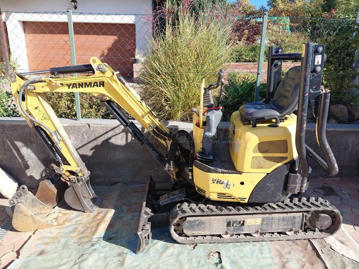YANMAR VIO-10